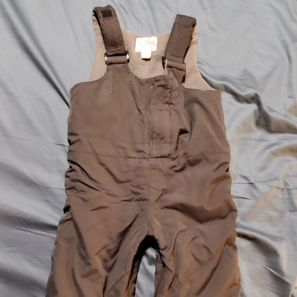 Snow pants